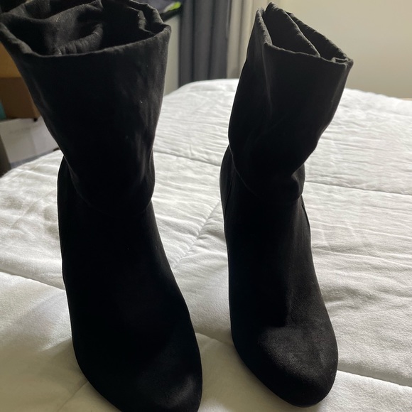 Mossimo Black Booties - Picture 3 of 4